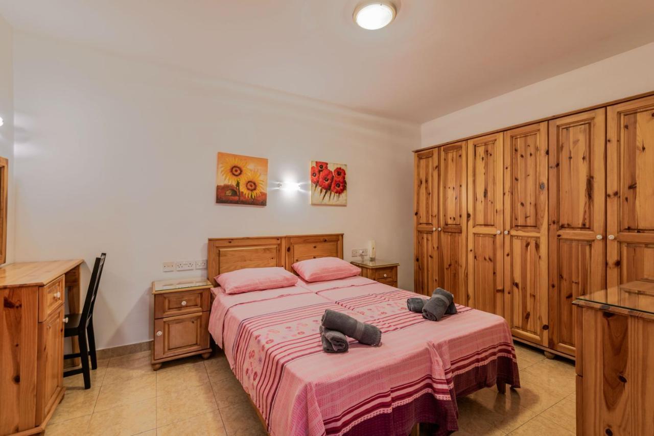 סיינט פול ביי Harbour Lights Seafront 2 Bedroom Apartments With Panoramic Sea Views - By Getawaysmalta מראה חיצוני תמונה