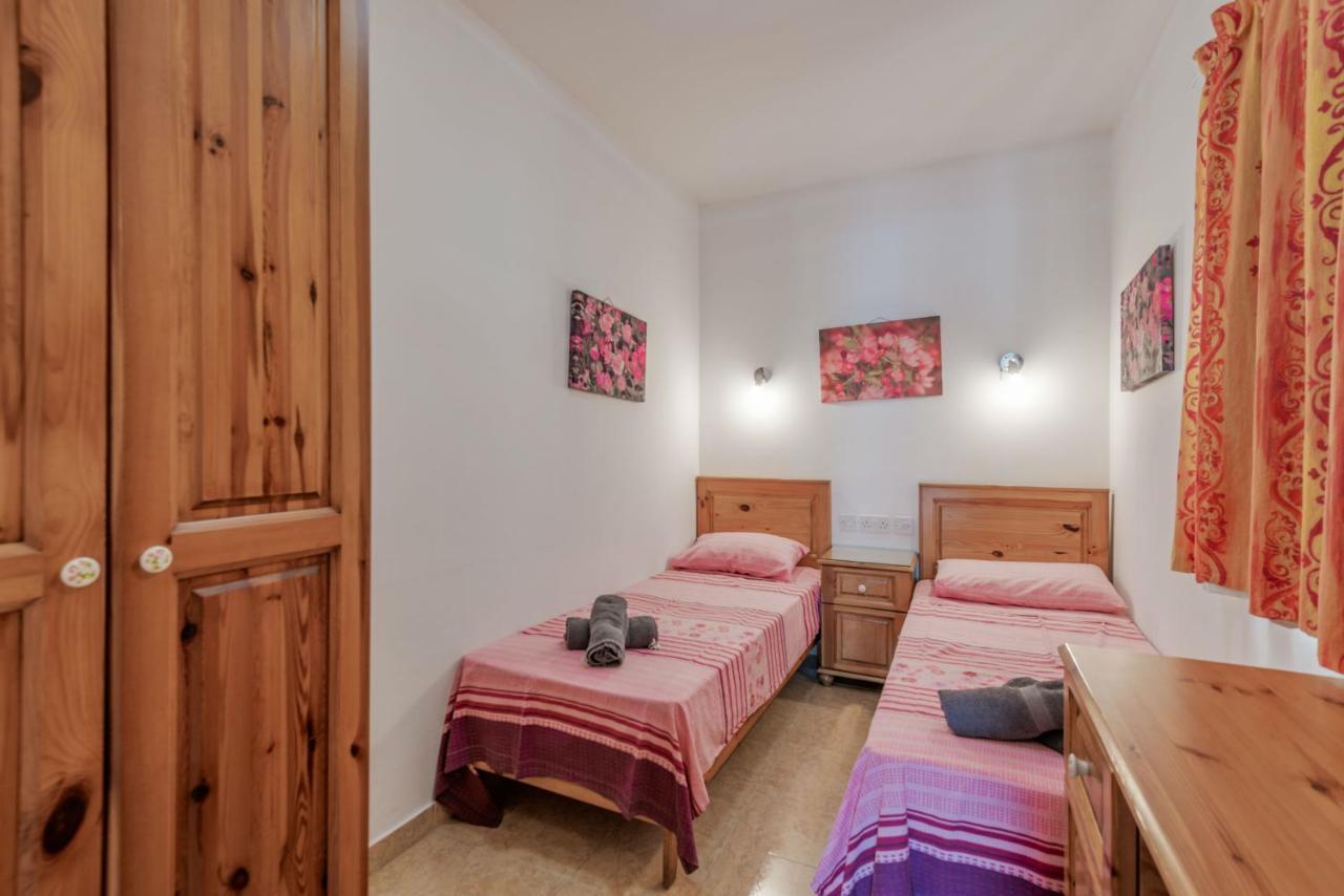 סיינט פול ביי Harbour Lights Seafront 2 Bedroom Apartments With Panoramic Sea Views - By Getawaysmalta מראה חיצוני תמונה